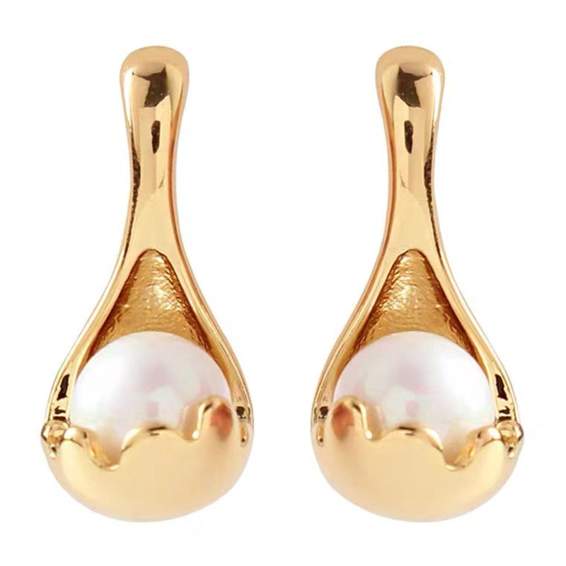 Pearl Drop Earrings