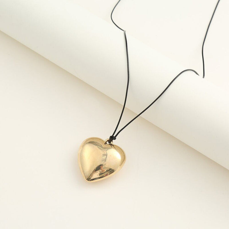 Wax Line Bowknot Beloved Heart Necklace