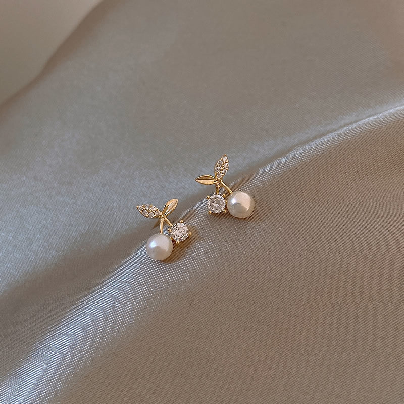 Small Cherry Pearl Earrings