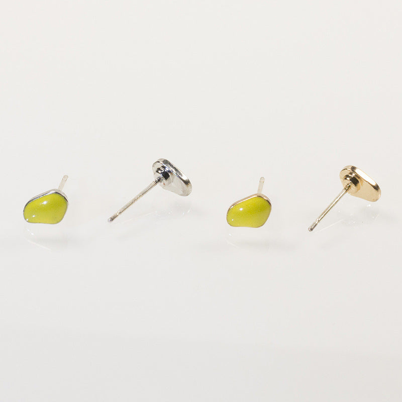 Cartoon bunny stud earrings set