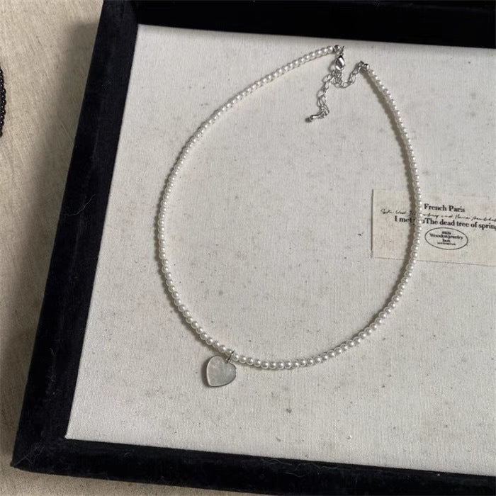White Heart Pendant Pearl Beaded Necklace for Women