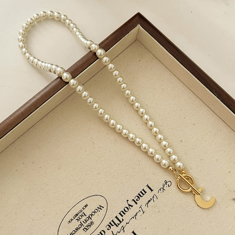 Moon Pearl Necklaces for Women Moon Pendant Baroque