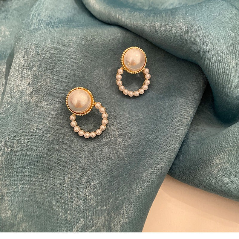 Round Pearl Earrings