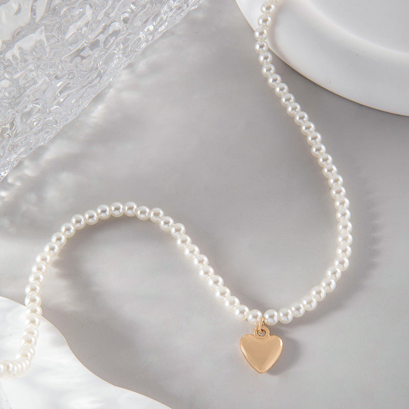 Love Pendant Pearl Necklace