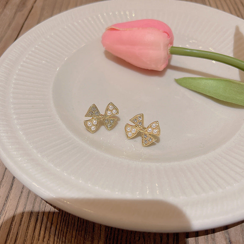 Elegant Pearl Rhinestone Bow Stud Earrings