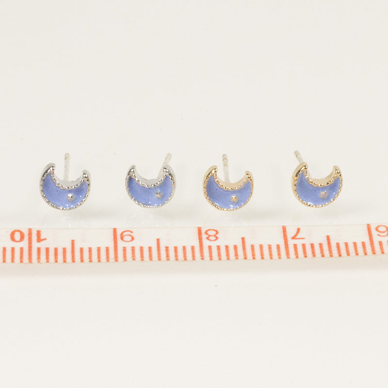 MIni Moon Stud Earring
