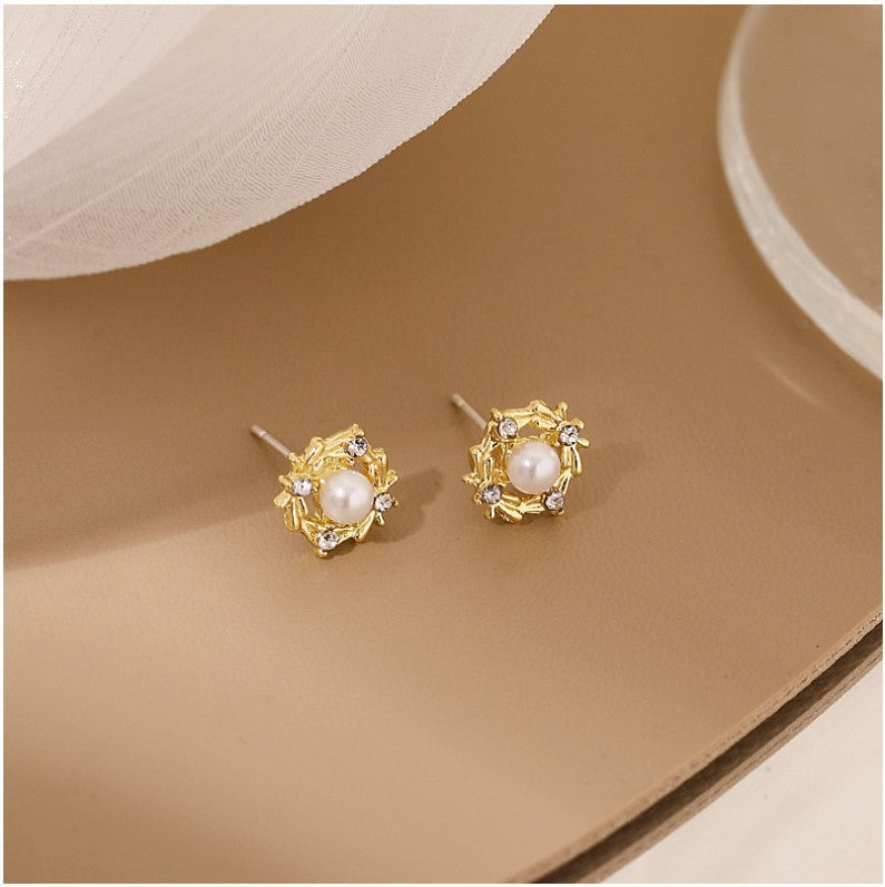 Pearl Flower Stud Earrings