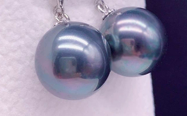 Shell Pearl Dangle Earrings