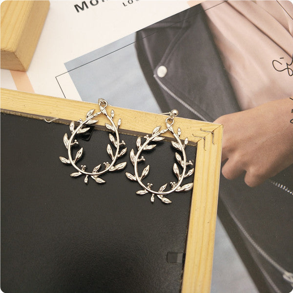 Leaf Laurel Wreath Dangle Earrings