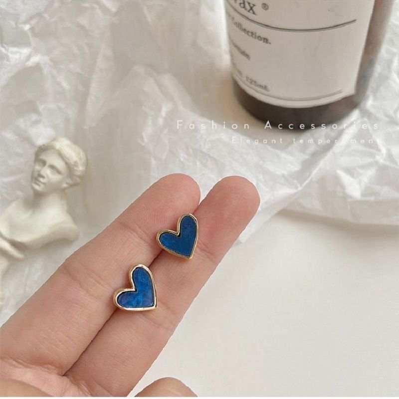 Small Heart Love Earrings