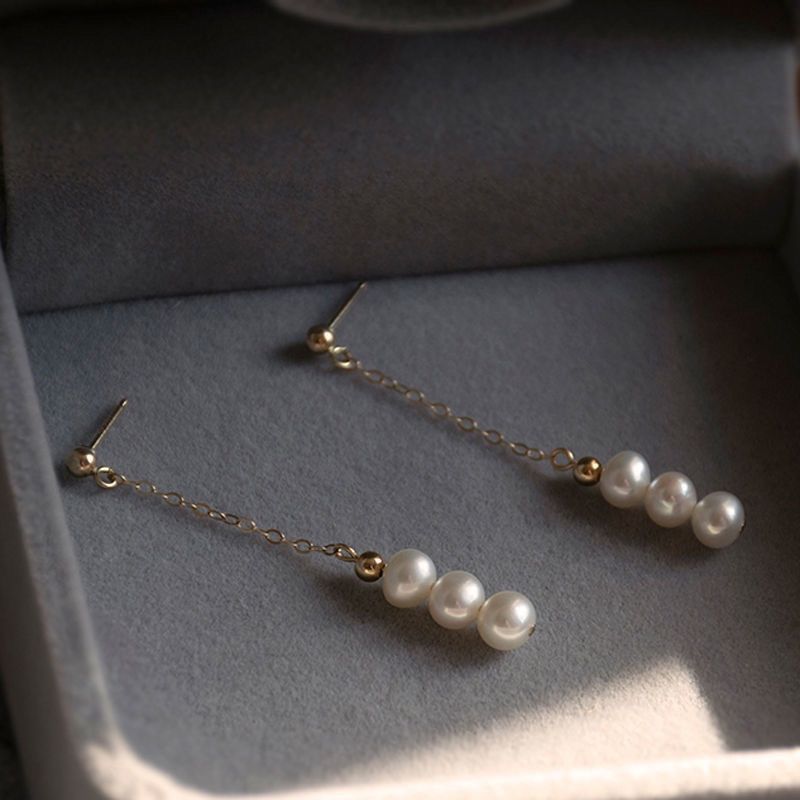 Long Chain Shell Pearl Drop Earrings