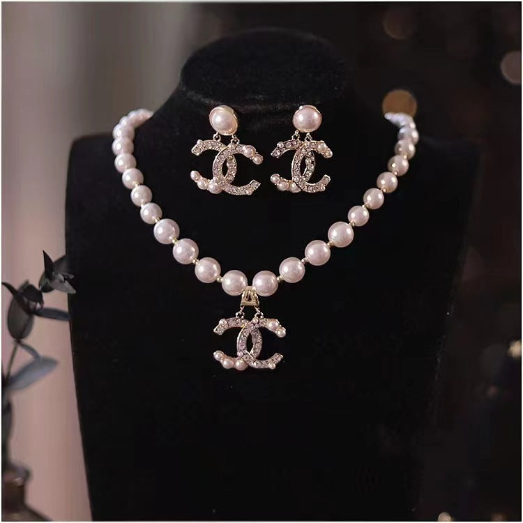 Double C Pearl Necklace Jewelry Set
