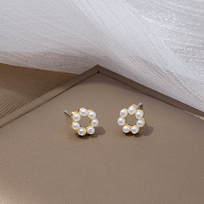 Imitate Pearl Flower Earrings