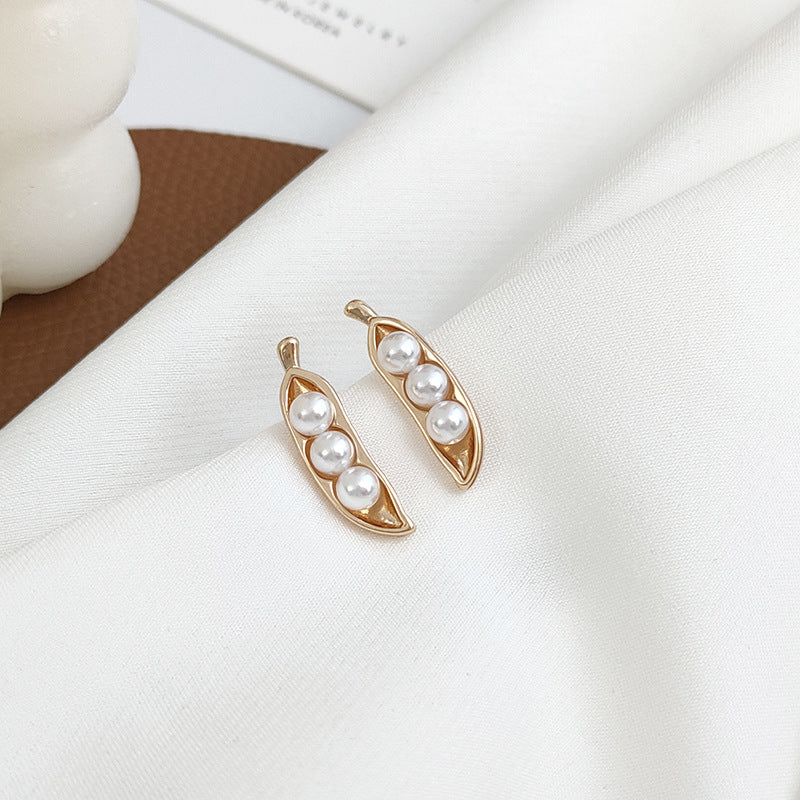Pearl pods Earring