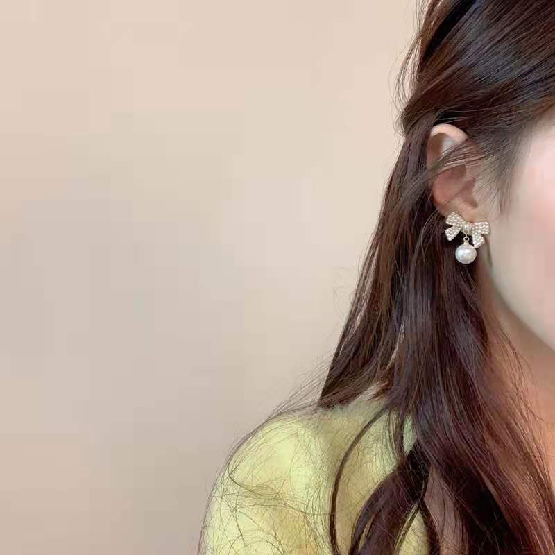 Butterfly Pearl Earrings for Women