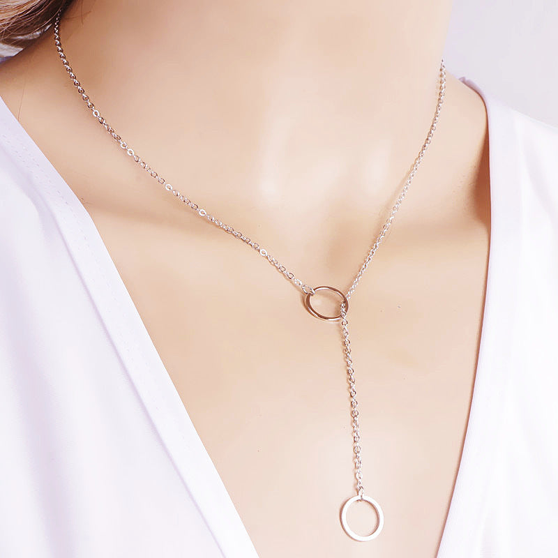 Circle Pull Short Necklace