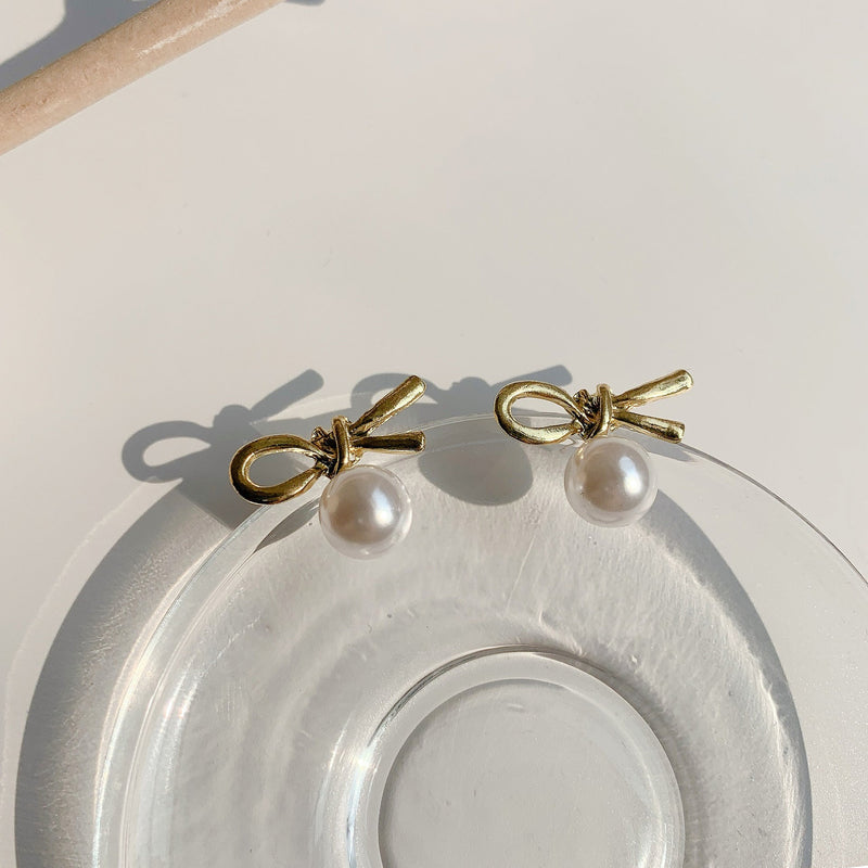 Imitation Pearl Bowknot Earrings