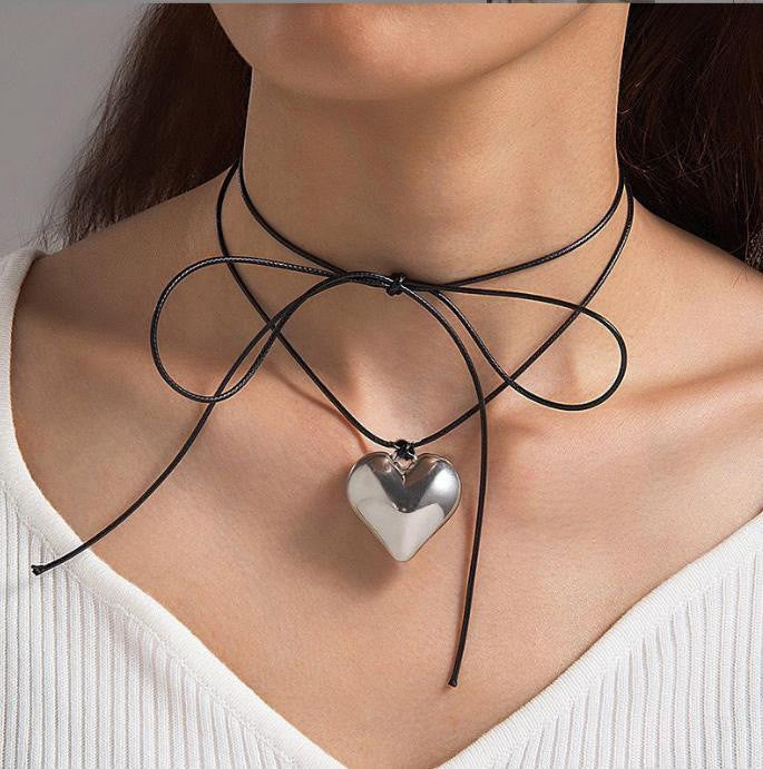 Elegant Goth Black Wax Line Love Heart Pendant Necklace