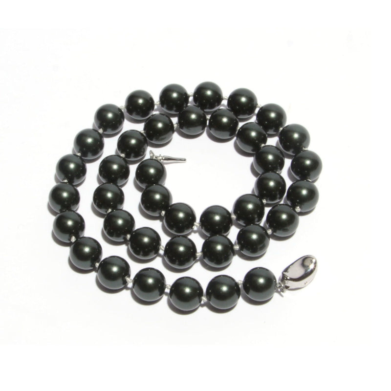 Round Sea Shell Pearl Necklace