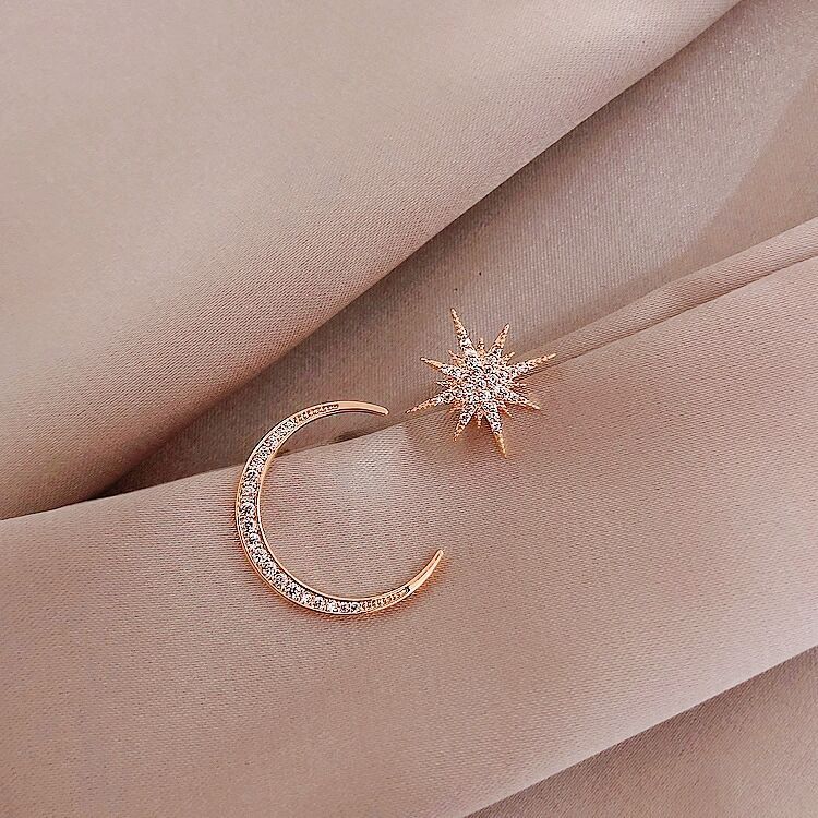 Crescent Moon Shooting Star Jewelry Stud Earrings
