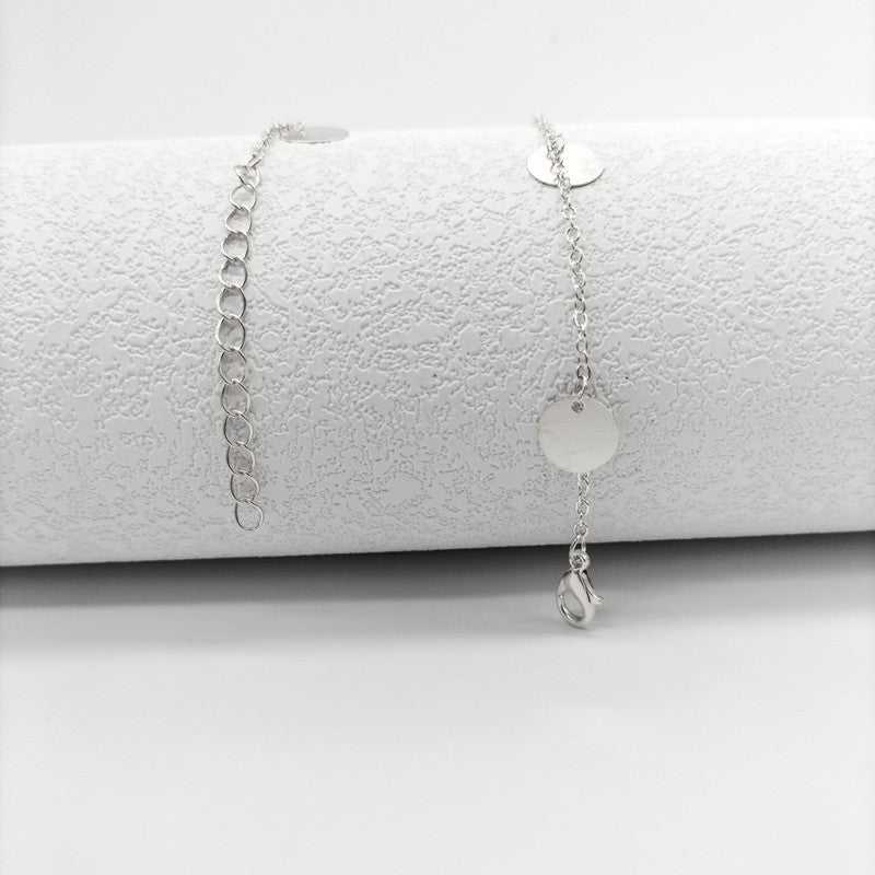 Round Disc Choker Necklace