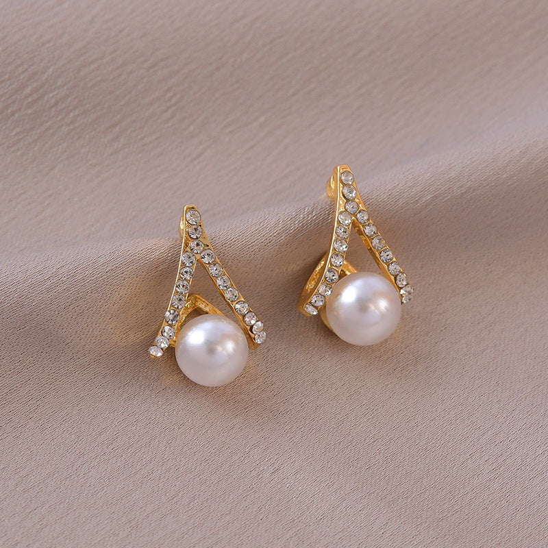 White Imitation Pearl Crystal Rhinestone Stud Earrings