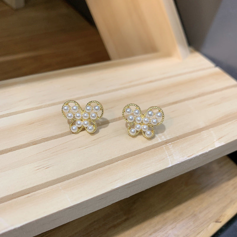 Elegant Butterfly Rhinestone Stud Pearl Earrings
