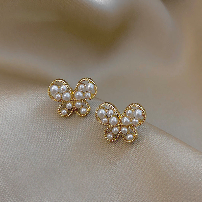 Elegant Butterfly Rhinestone Stud Pearl Earrings