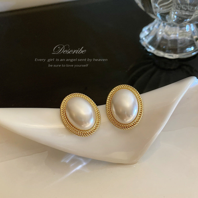 Baroque Bridal Pearl Oval Earrings