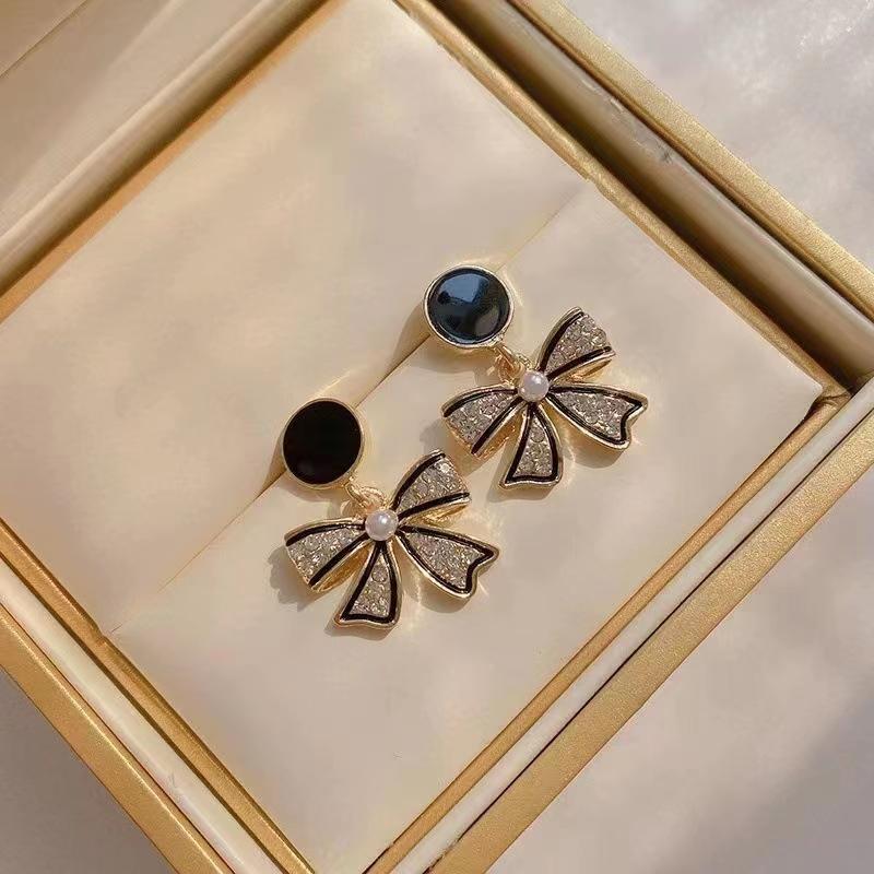 Sweet Black Bow Pearl Drop Stud Earrings