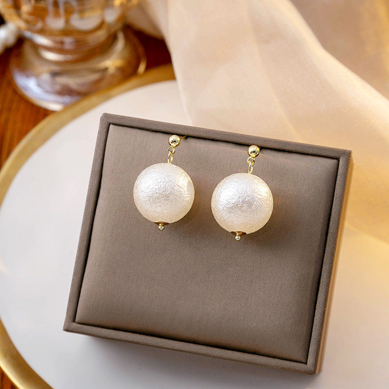 Vintage Elegant Big Pearl Pendant Earrings
