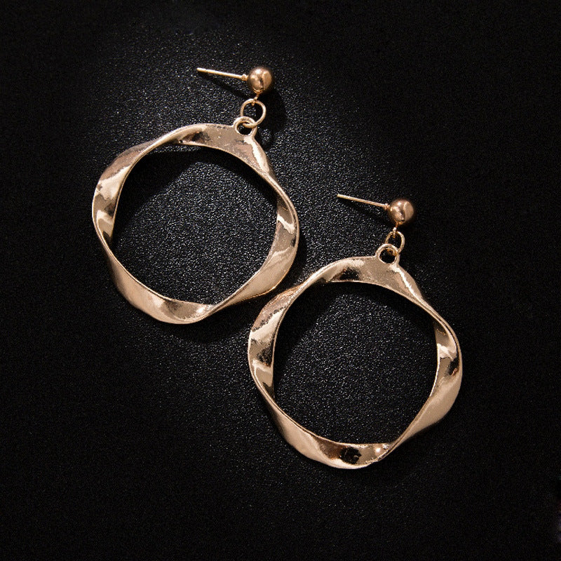 Elegant Irregular Hoop Earring