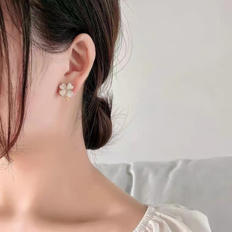 Elegant Opal Love Heart Four Leaf Clover Stud Earrings