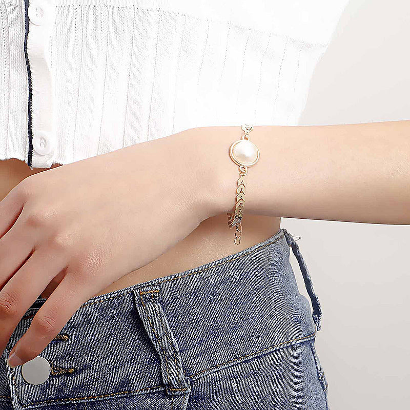 Leaf Chain Pearl Charm Bracelet