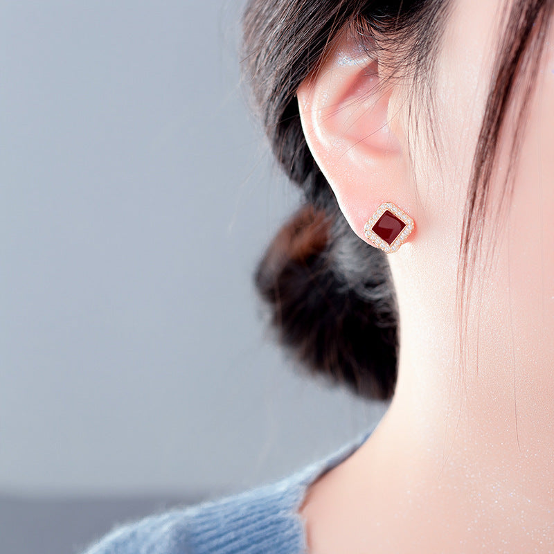 Geometric Square Pearl Stud Earrings