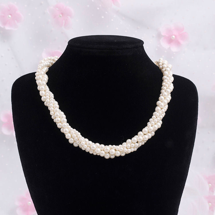Simple Dainty Pearl Choker Necklaces for Women Trendy