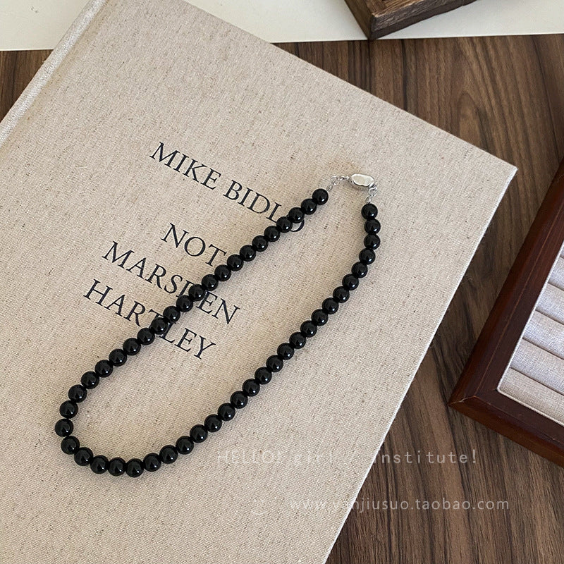 Retro Black Glass Pearl Necklace