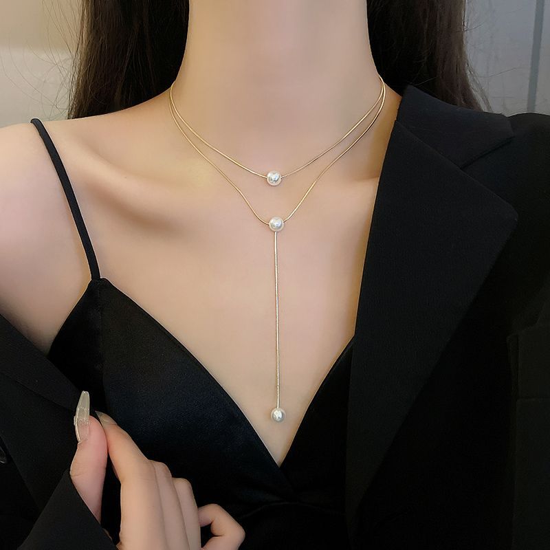 Double Layers Simple Clavicle Necklace