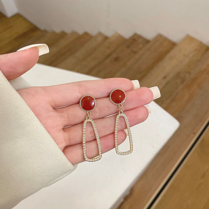 Hollow Out Oval Drop Earring