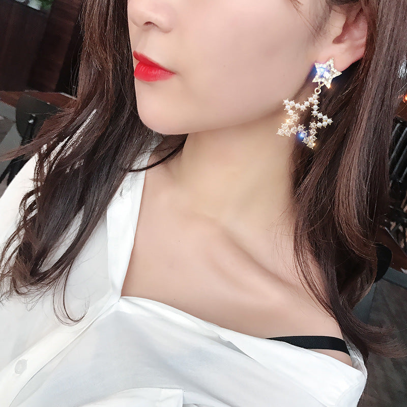 Hollow Pearl Double Star Earrings