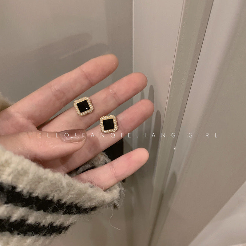 Square Black Pearl Earrings