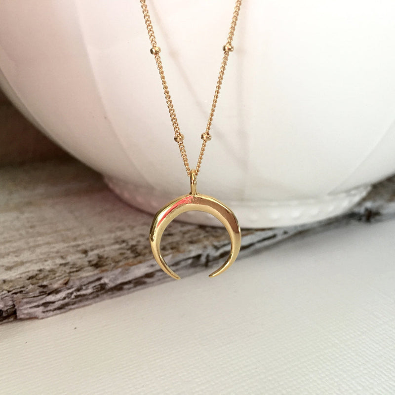 Crescent Moon Pendant Necklace Sweet