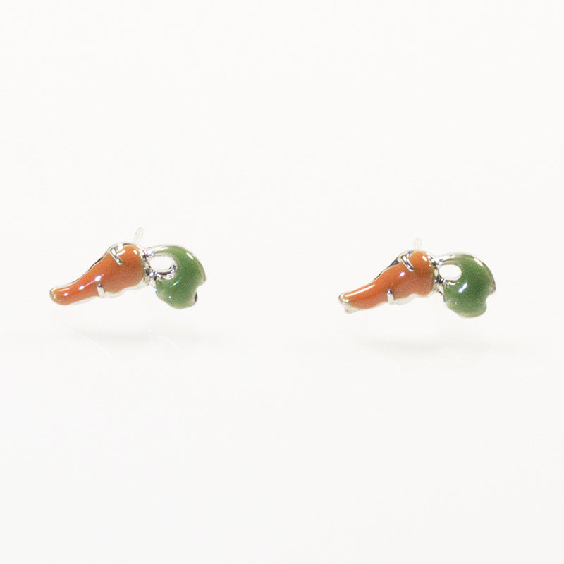 Enamel carrot Stud Earring