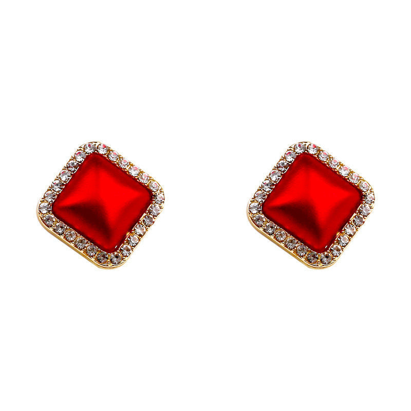 Geometric Square Pearls Stud Earrings