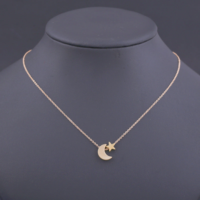 Simple Moon Pendant Necklace