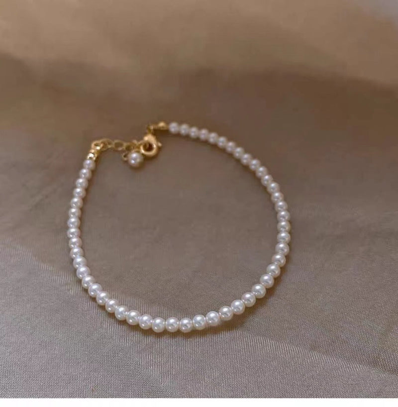 Women Glass Pearl Bracelet