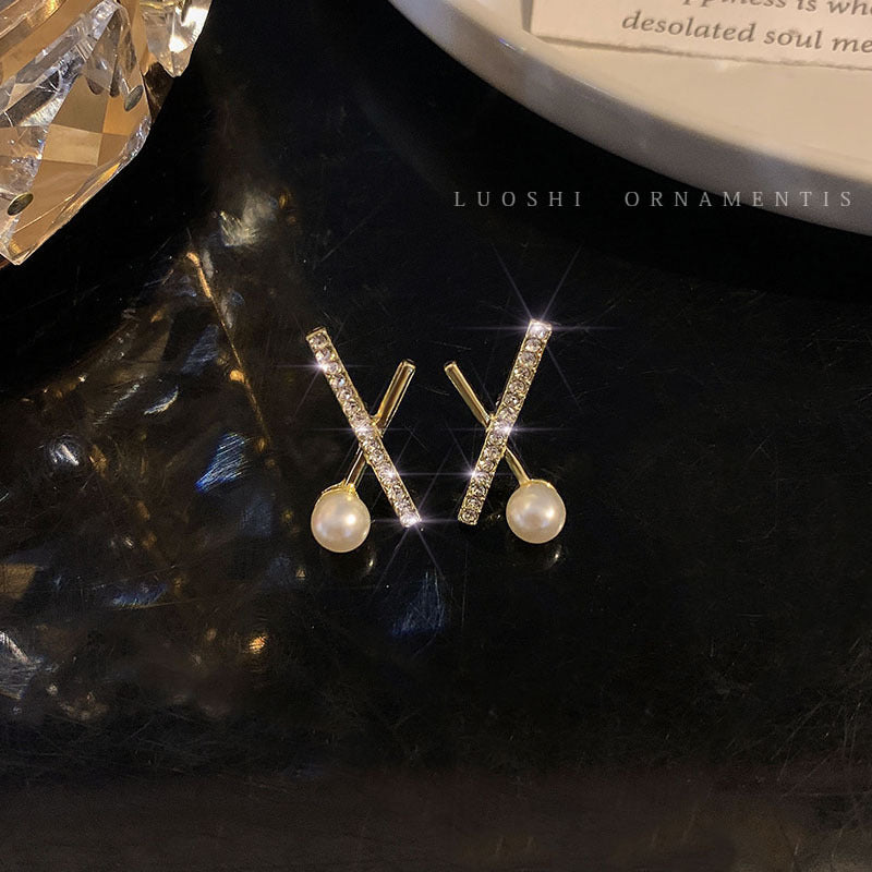 Rhinestone Geometric Pearl Earrings