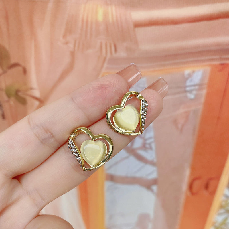 Fashion Rhinestone Heart Opal Stud Earrings
