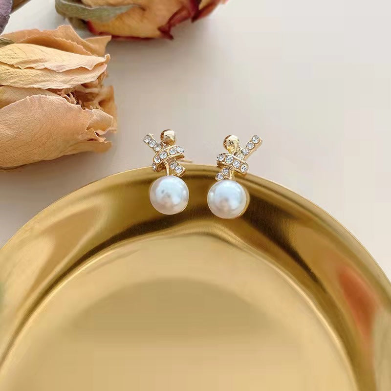 Elegant Rhinestone Bowknot Pearl Stud Earrings