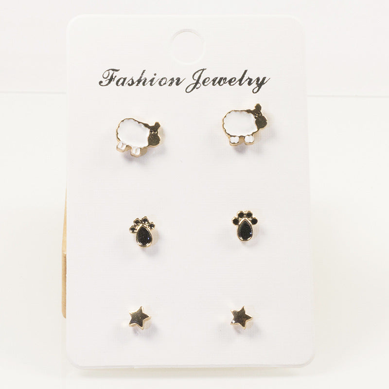 Sheep foot stud earrings set